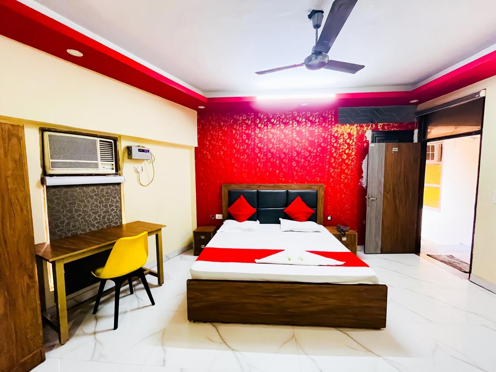 Hotel Classic - Nizamuddin Dargah New Delhi